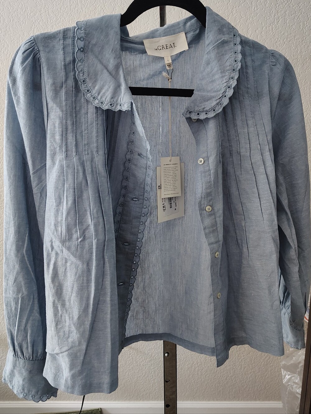 Nwt The GREAT Women's  Button Down Heart Chambray Shirt Size 1 Small Jean Blouse